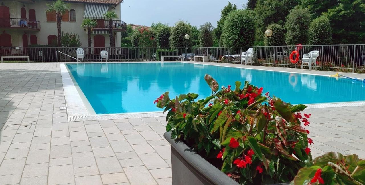 Casa Francesca Apartment Peschiera del Garda Ngoại thất bức ảnh