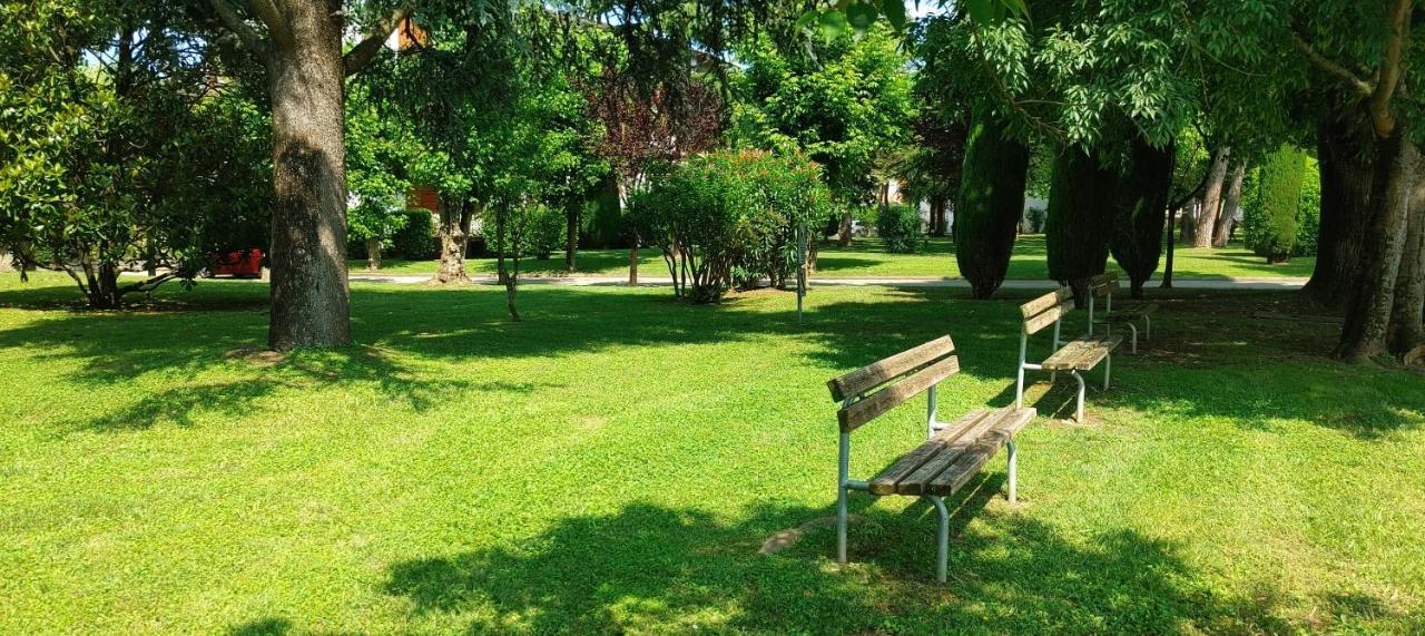 Casa Francesca Apartment Peschiera del Garda Ngoại thất bức ảnh
